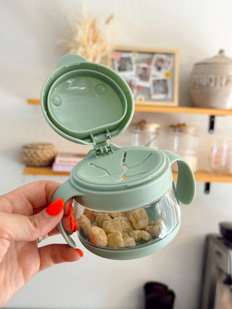 Ubbi Tweat No Spill Snack Container