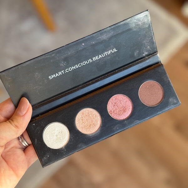 crunchi non toxic makeup pallet for eyes